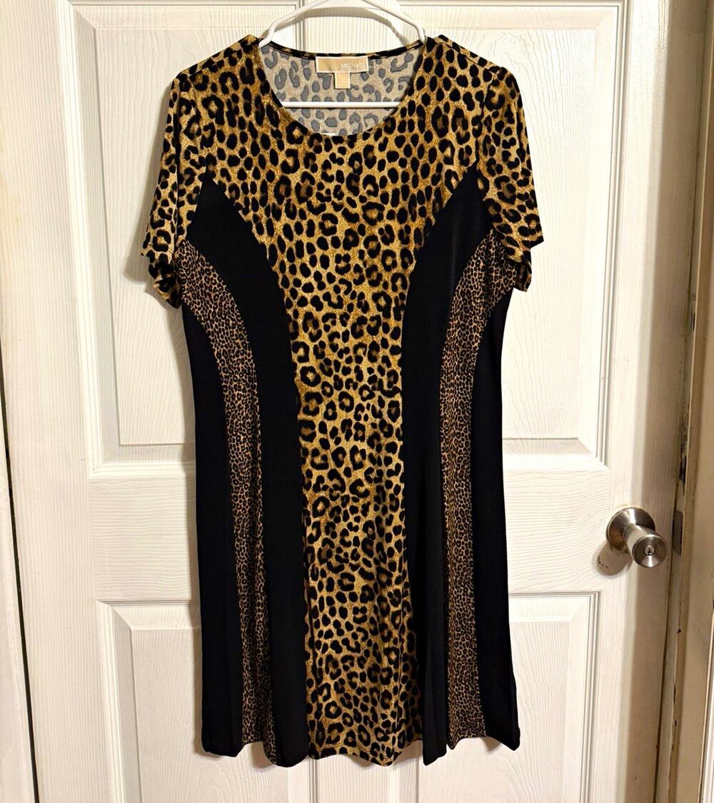 Michael Kors Leopard Print Colorblock T-Shirt L Mob Wife Flattering Slimming